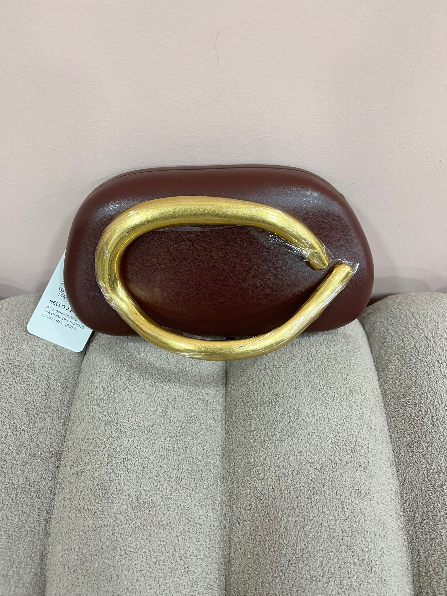 Borsa Emy